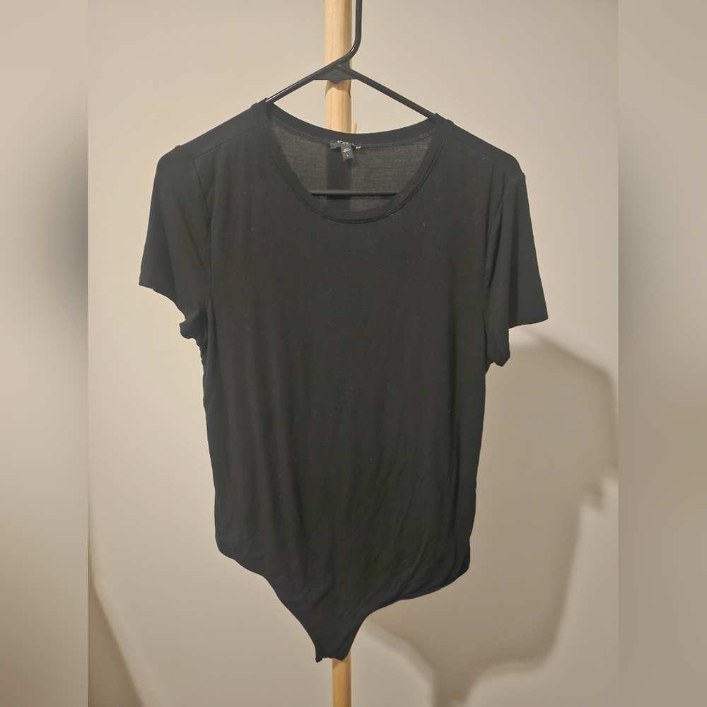 Express Black T-Shirt Bodysuit, L
